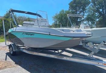 2025 Starcraft SVX 191 CC Seafoam Boat